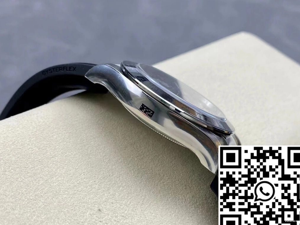 Cosmograph Rolex Daytona Clean Factory Dial Grey 116519-0104 0228